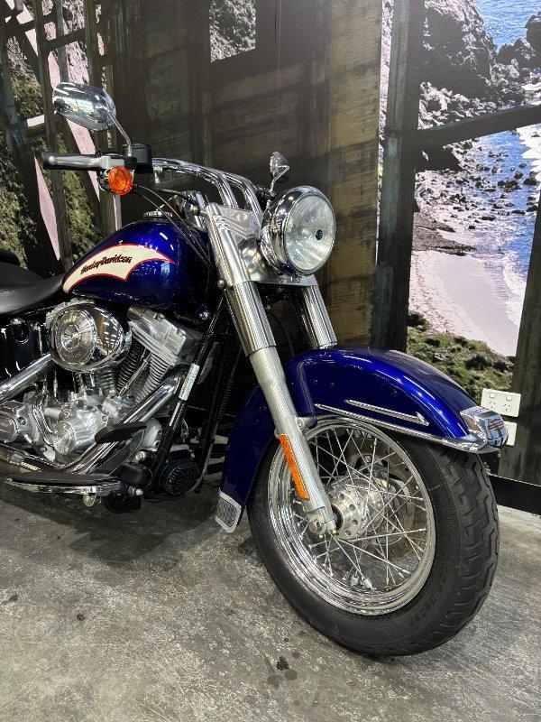 2005 HARLEY-DAVIDSON FLSTCI HERITAGE S/TAIL CLASSIC CRUISER
