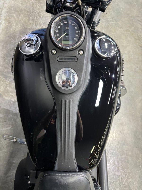 2017 HARLEY-DAVIDSON FXDB STREET BOB CRUISER