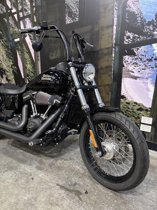 2017 HARLEY-DAVIDSON FXDB STREET BOB CRUISER