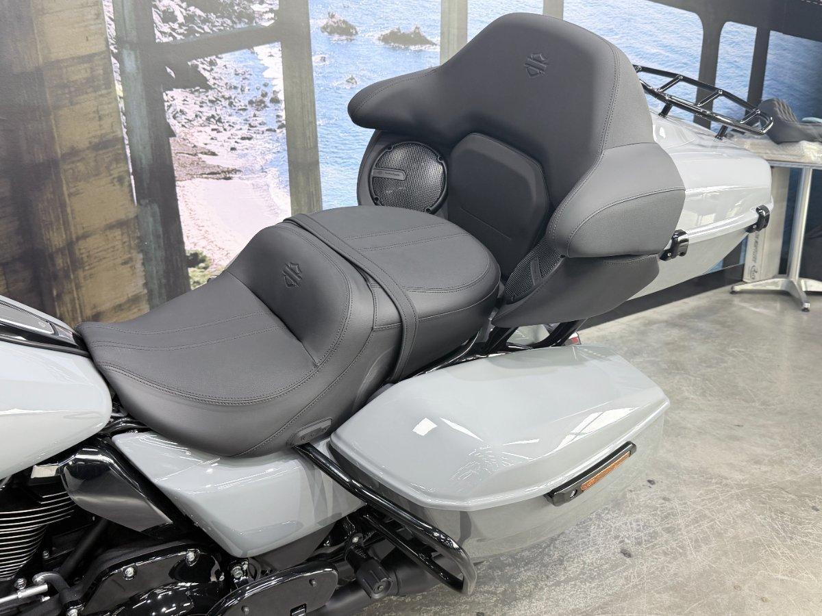 2026 HARLEY-DAVIDSON FLHXL STREET GLIDE LIMITED 117 CRUISER