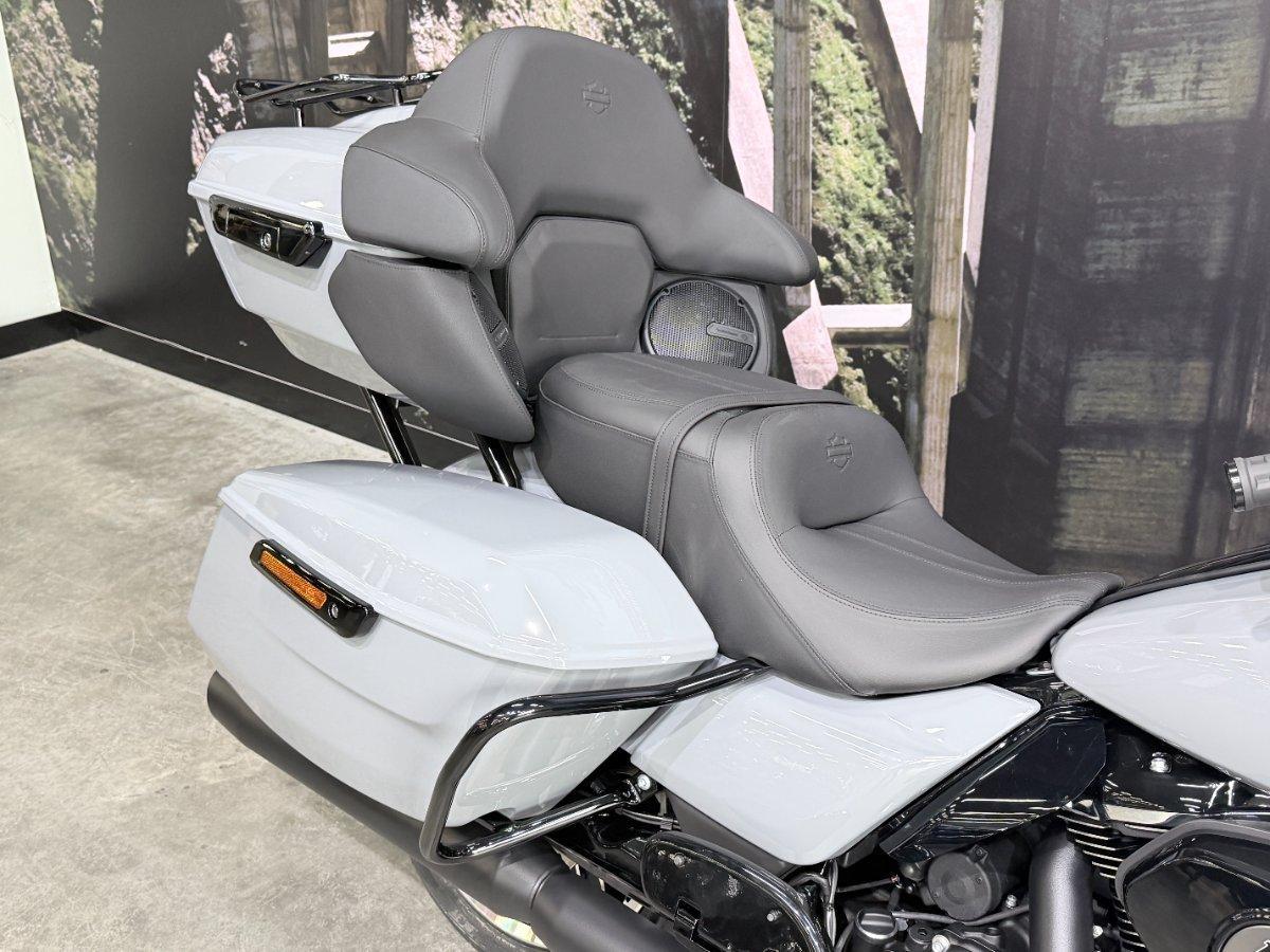 2026 HARLEY-DAVIDSON FLHXL STREET GLIDE LIMITED 117 CRUISER