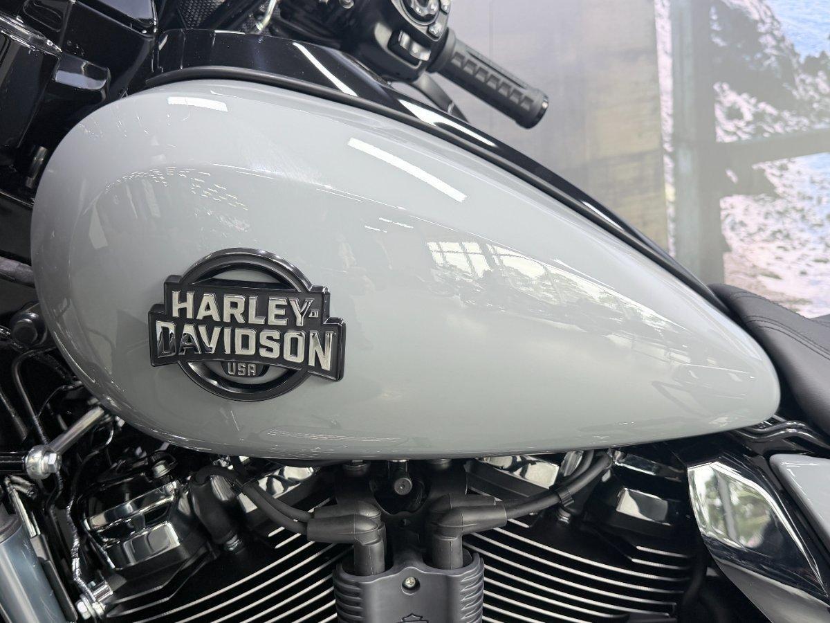 2026 HARLEY-DAVIDSON FLHXL STREET GLIDE LIMITED 117 CRUISER