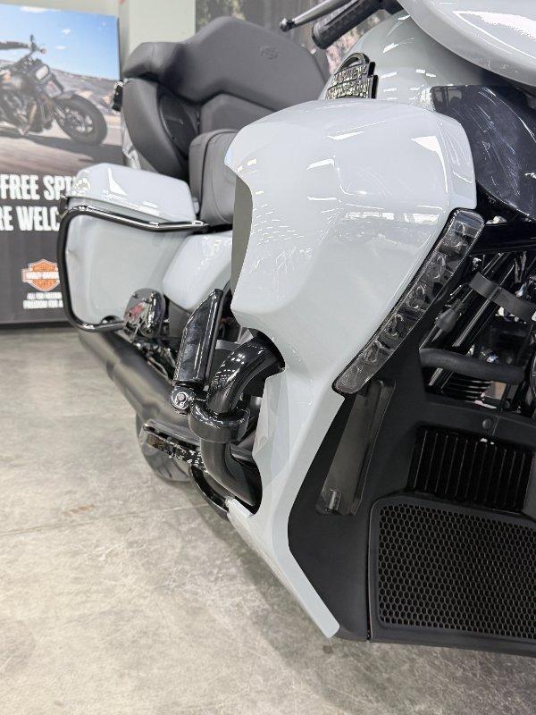 2026 HARLEY-DAVIDSON FLHXL STREET GLIDE LIMITED 117 CRUISER