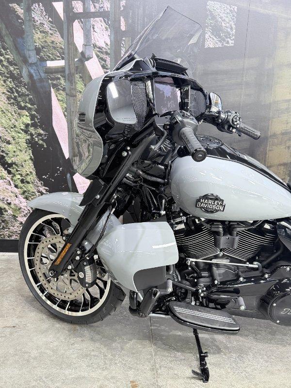 2026 HARLEY-DAVIDSON FLHXL STREET GLIDE LIMITED 117 CRUISER