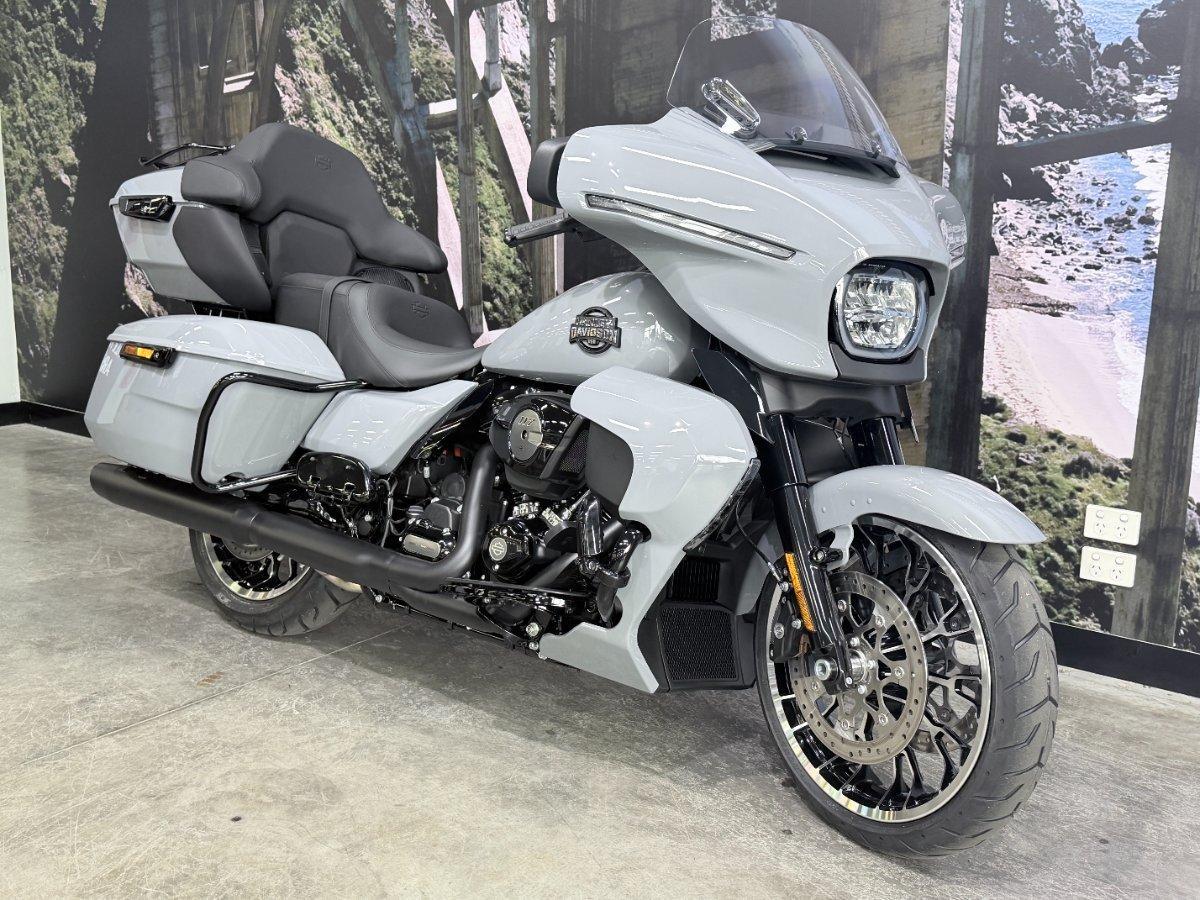 2026 HARLEY-DAVIDSON FLHXL STREET GLIDE LIMITED 117 CRUISER