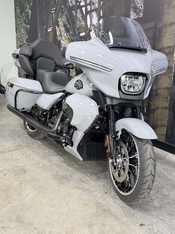 2026 HARLEY-DAVIDSON FLHXL STREET GLIDE LIMITED 117 CRUISER
