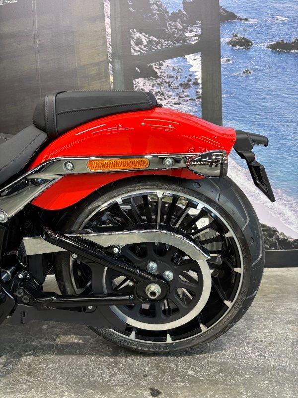 2026 HARLEY-DAVIDSON FXBR BREAKOUT (117) CRUISER