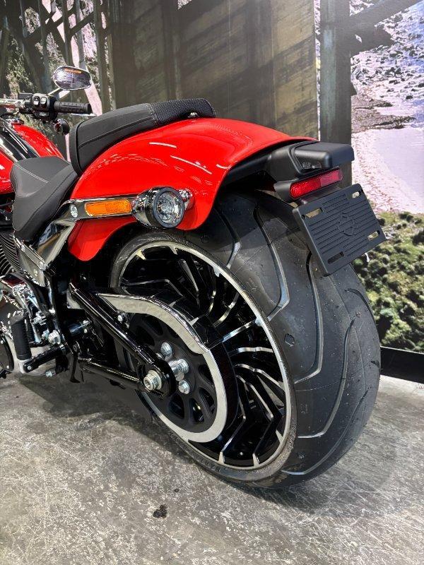 2026 HARLEY-DAVIDSON FXBR BREAKOUT (117) CRUISER