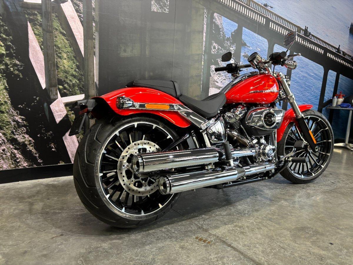2026 HARLEY-DAVIDSON FXBR BREAKOUT (117) CRUISER