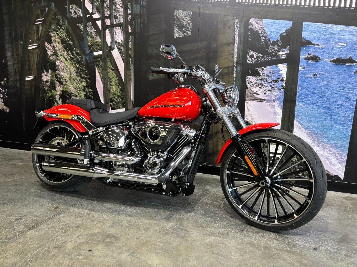 2026 HARLEY-DAVIDSON FXBR BREAKOUT (117) CRUISER