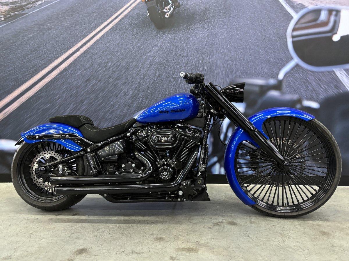 2019 HARLEY-DAVIDSON FXBRS BREAKOUT (114) CRUISER