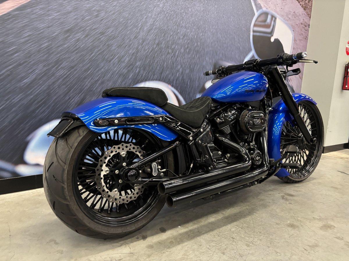 2019 HARLEY-DAVIDSON FXBRS BREAKOUT (114) CRUISER