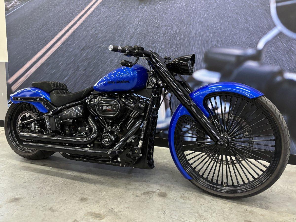 2019 HARLEY-DAVIDSON FXBRS BREAKOUT (114) CRUISER