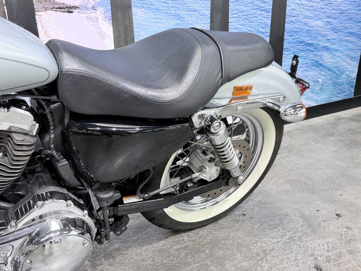 2011 HARLEY-DAVIDSON XL1200C 1200 CUSTOM CRUISER
