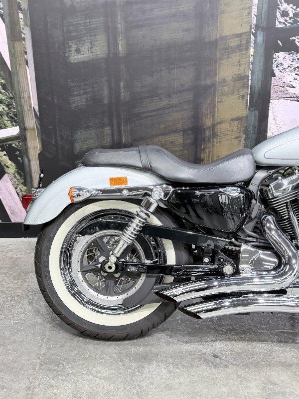 2011 HARLEY-DAVIDSON XL1200C 1200 CUSTOM CRUISER