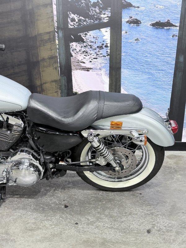 2011 HARLEY-DAVIDSON XL1200C 1200 CUSTOM CRUISER