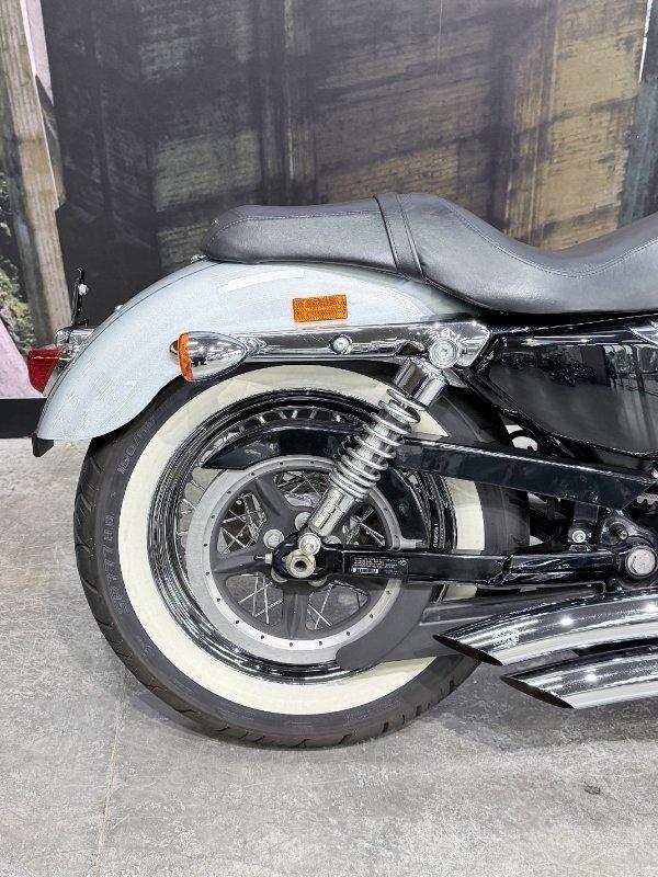 2011 HARLEY-DAVIDSON XL1200C 1200 CUSTOM CRUISER