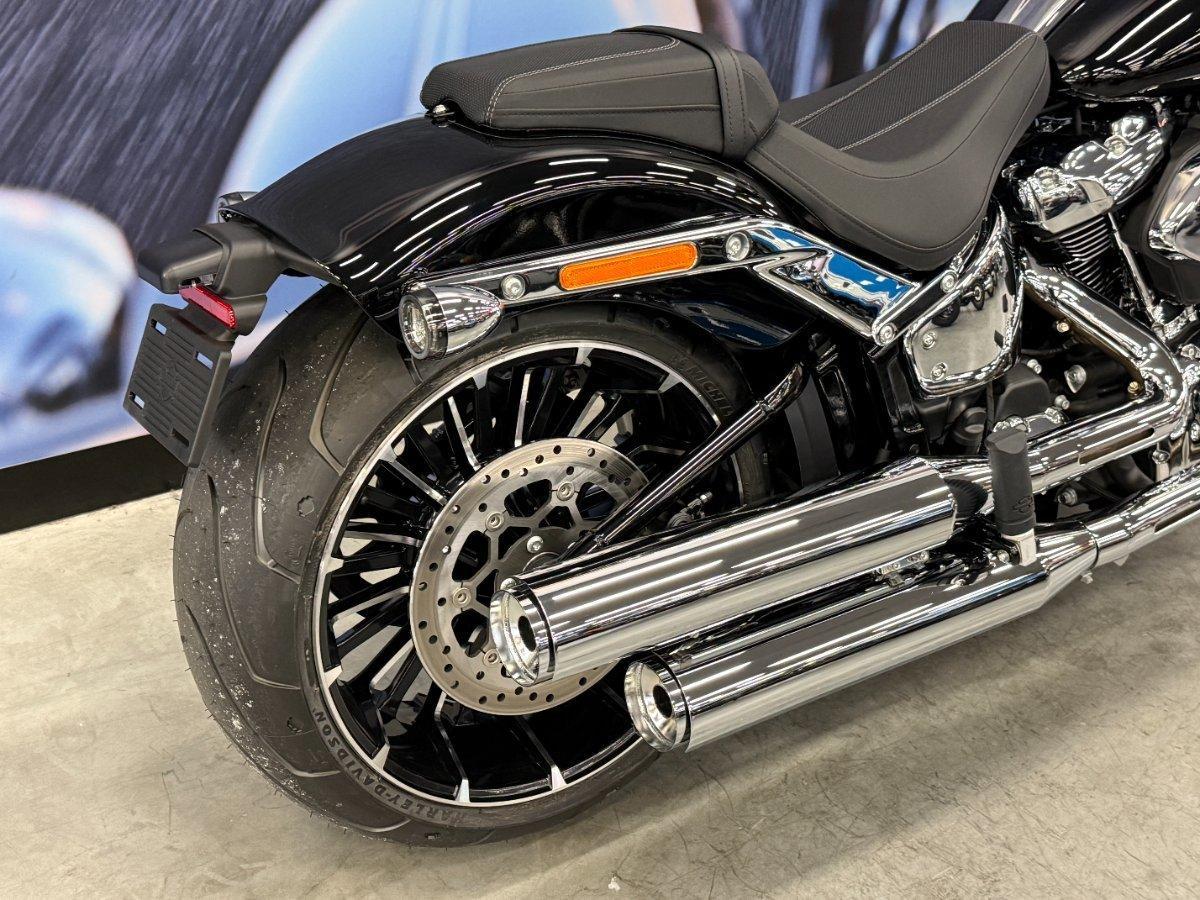 2025 HARLEY-DAVIDSON FXBR BREAKOUT (117) CRUISER