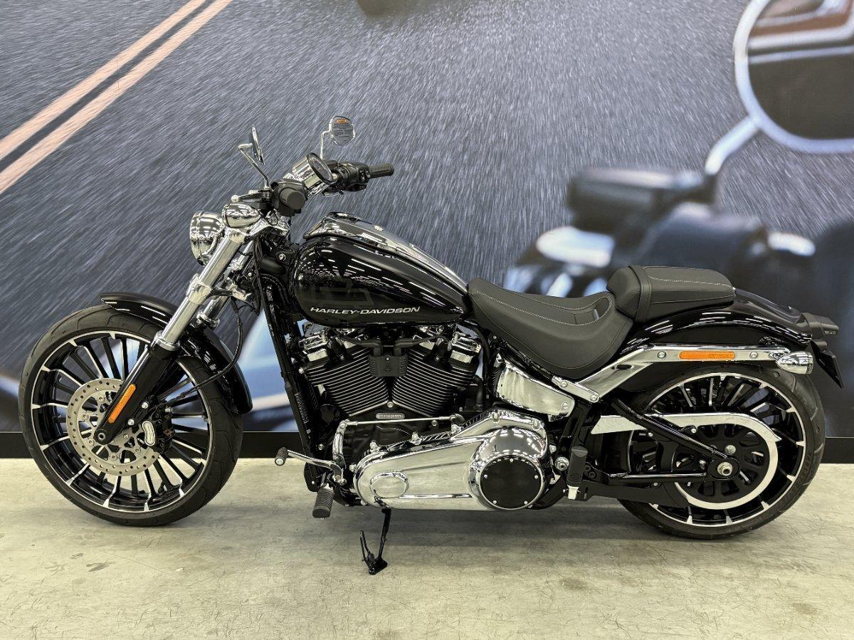 2025 HARLEY-DAVIDSON FXBR BREAKOUT (117) CRUISER
