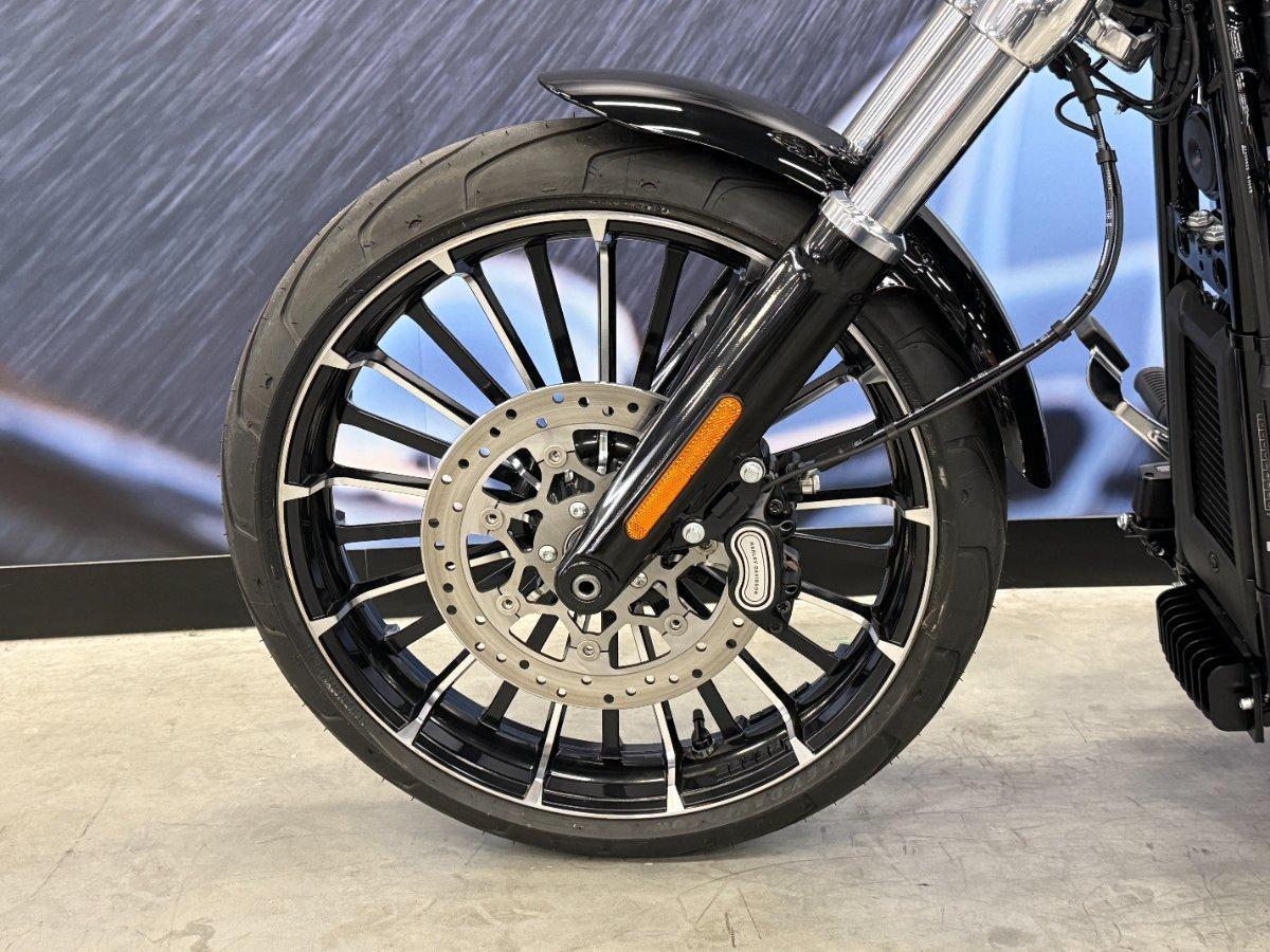 2025 HARLEY-DAVIDSON FXBR BREAKOUT (117) CRUISER
