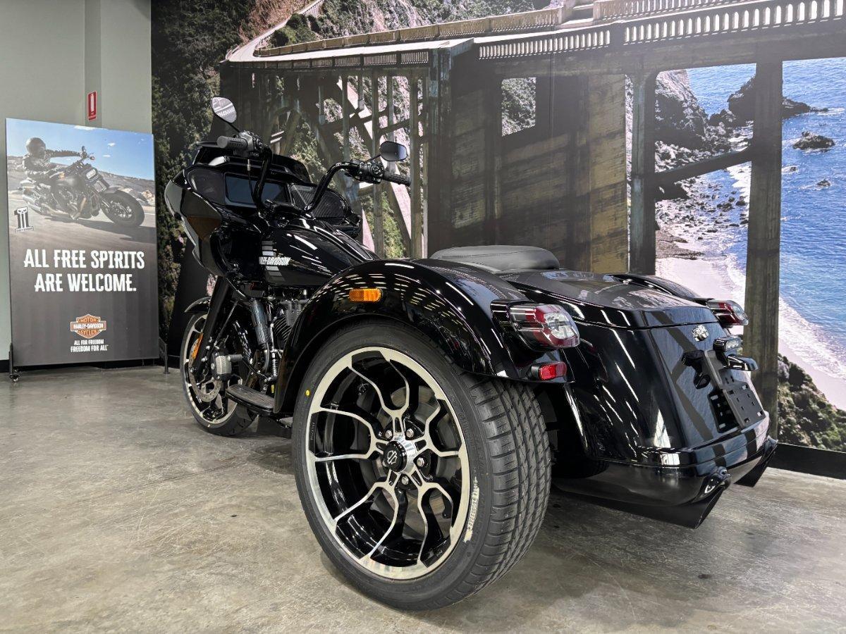 2026 HARLEY-DAVIDSON FLTRT ROAD GLIDE 3 TOURER