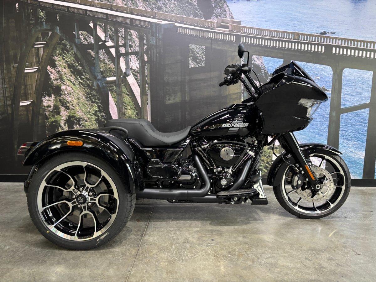 2026 HARLEY-DAVIDSON FLTRT ROAD GLIDE 3 TOURER