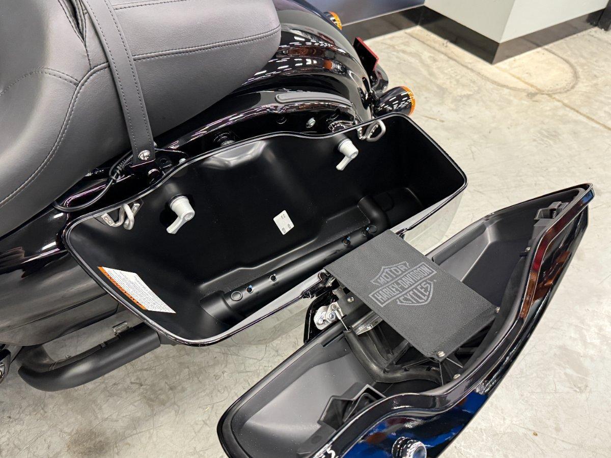 2025 HARLEY-DAVIDSON FLHRXS ROAD KING SPECIAL CRUISER