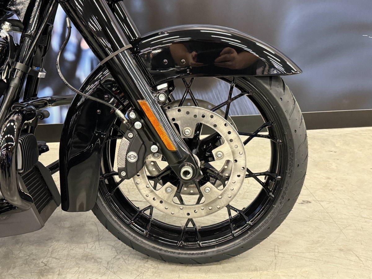 2025 HARLEY-DAVIDSON FLHRXS ROAD KING SPECIAL CRUISER