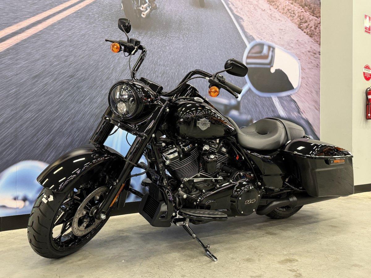2025 HARLEY-DAVIDSON FLHRXS ROAD KING SPECIAL CRUISER