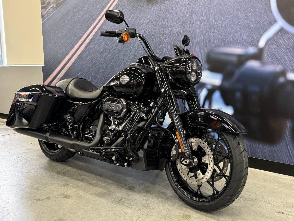 2025 HARLEY-DAVIDSON FLHRXS ROAD KING SPECIAL CRUISER