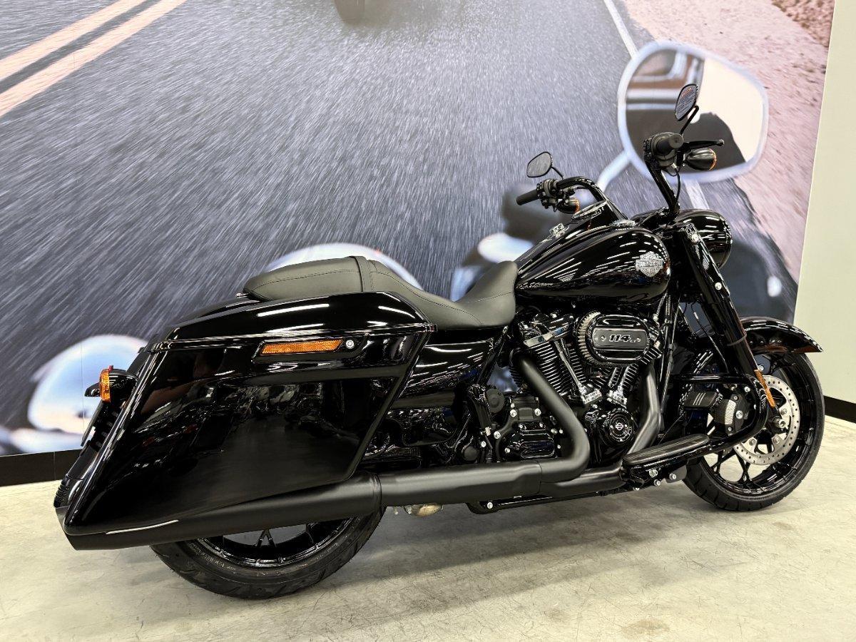 2025 HARLEY-DAVIDSON FLHRXS ROAD KING SPECIAL CRUISER