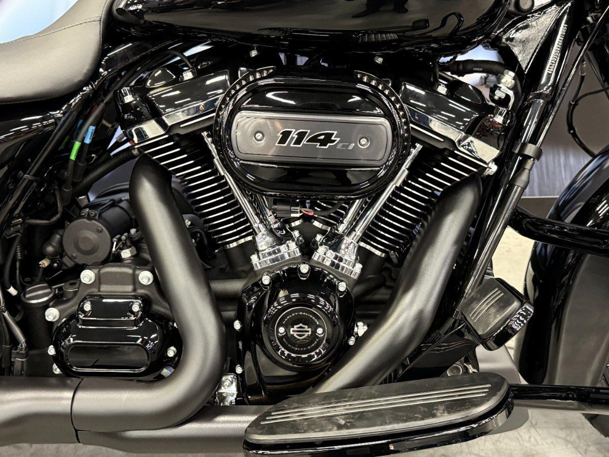 2025 HARLEY-DAVIDSON FLHRXS ROAD KING SPECIAL CRUISER