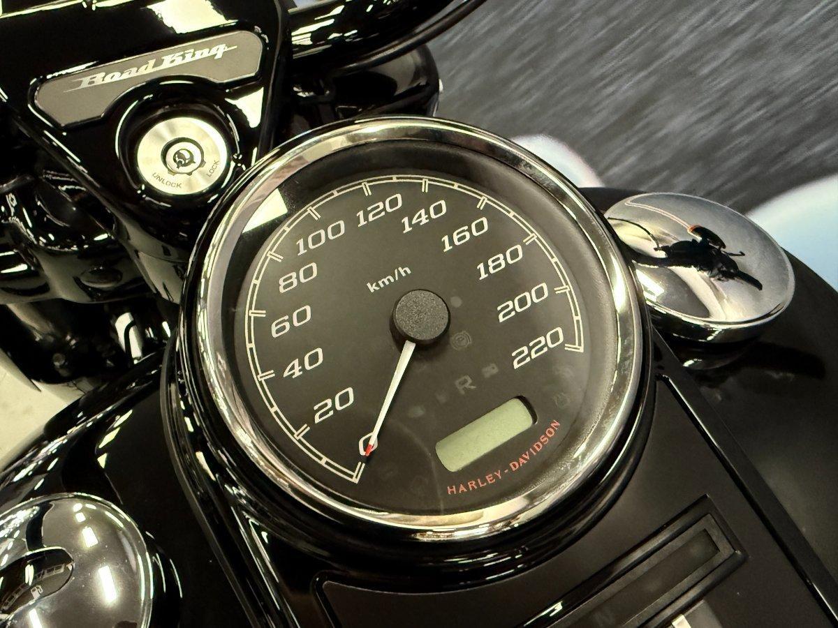 2025 HARLEY-DAVIDSON FLHRXS ROAD KING SPECIAL CRUISER