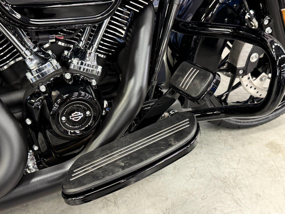 2025 HARLEY-DAVIDSON FLHRXS ROAD KING SPECIAL CRUISER
