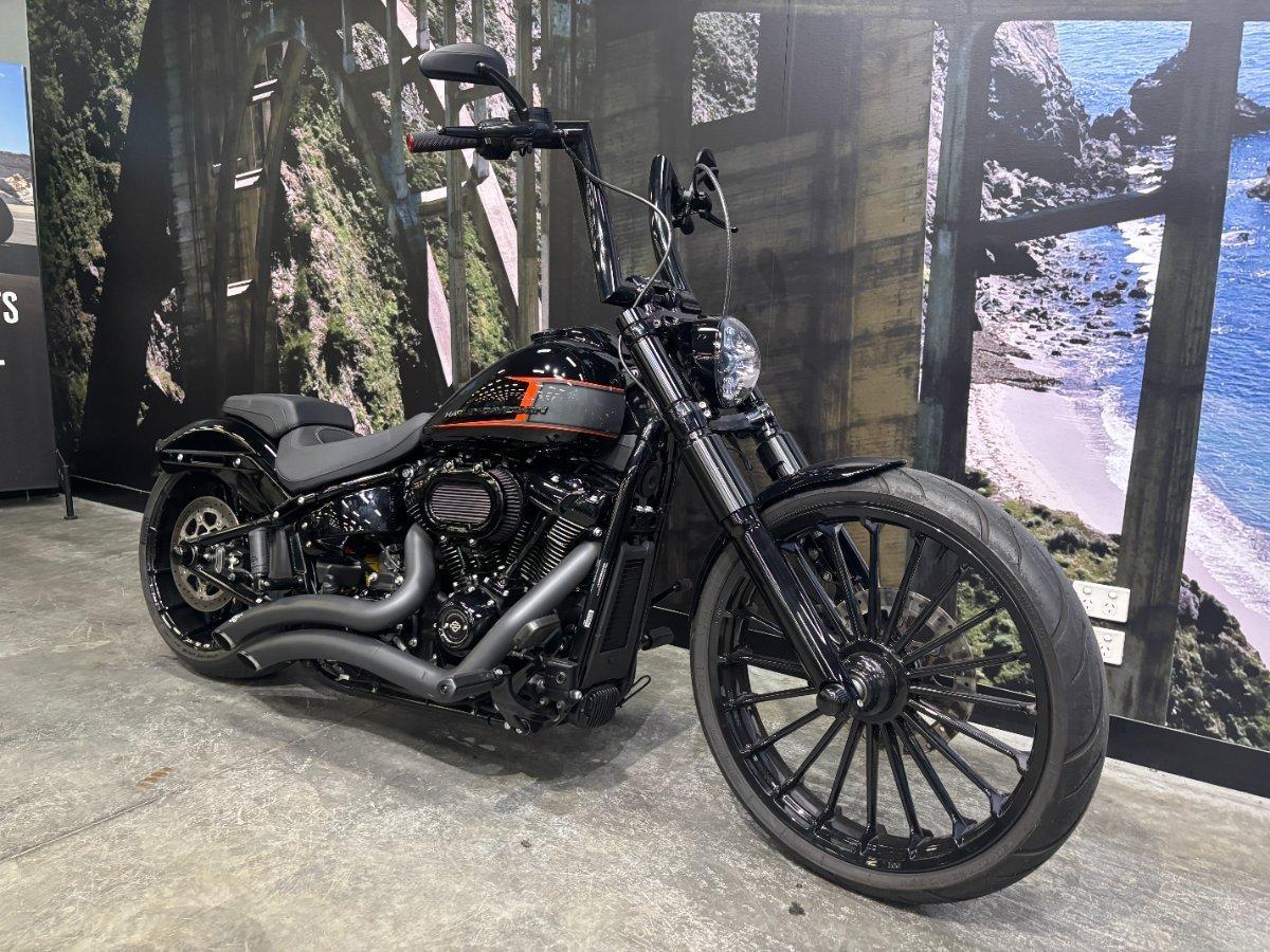 2024 HARLEY-DAVIDSON FXBR BREAKOUT (117) CRUISER