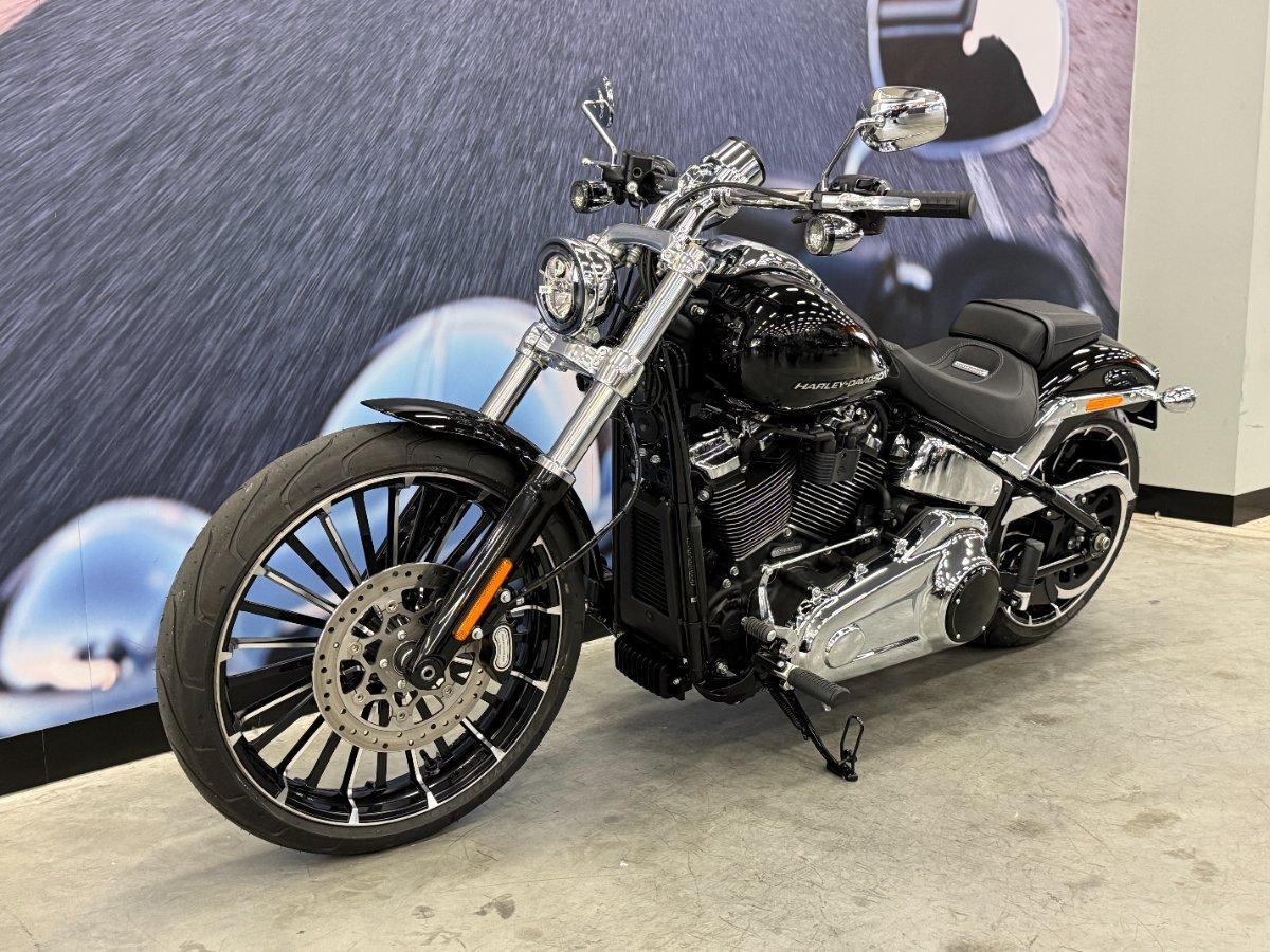 2025 HARLEY-DAVIDSON FXBR BREAKOUT (117) CRUISER