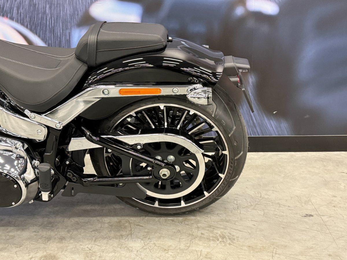 2025 HARLEY-DAVIDSON FXBR BREAKOUT (117) CRUISER