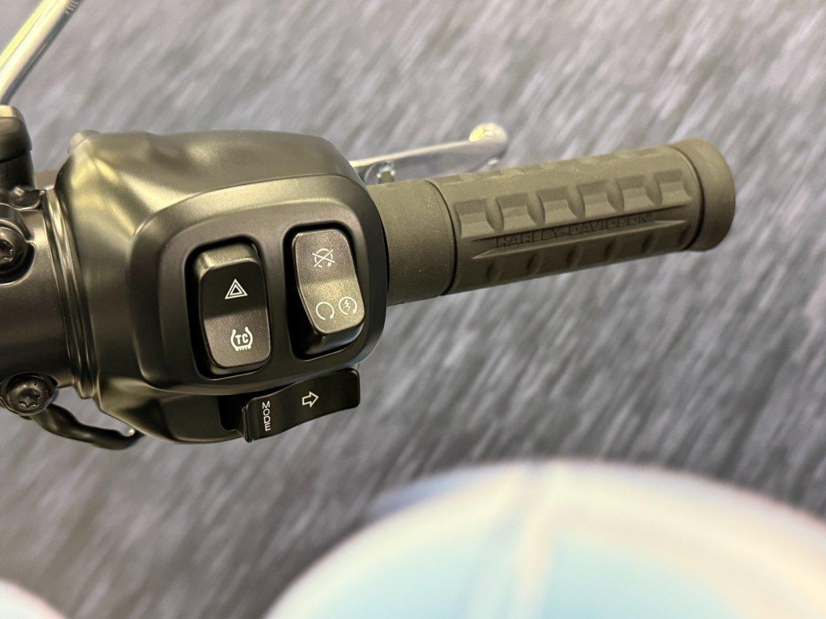2025 HARLEY-DAVIDSON FXBR BREAKOUT (117) CRUISER