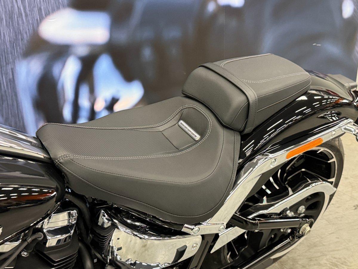 2025 HARLEY-DAVIDSON FXBR BREAKOUT (117) CRUISER