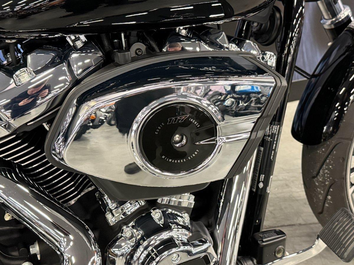 2025 HARLEY-DAVIDSON FXBR BREAKOUT (117) CRUISER