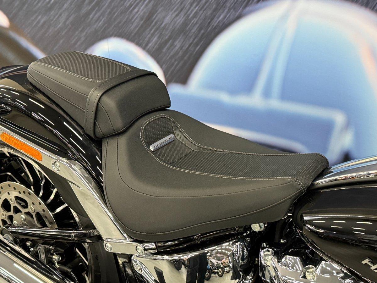 2025 HARLEY-DAVIDSON FXBR BREAKOUT (117) CRUISER