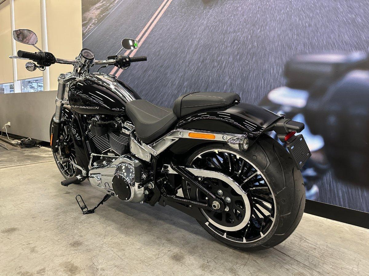 2025 HARLEY-DAVIDSON FXBR BREAKOUT (117) CRUISER