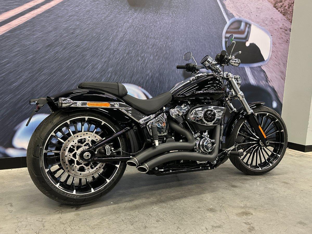 2025 HARLEY-DAVIDSON FXBR BREAKOUT (117) CRUISER