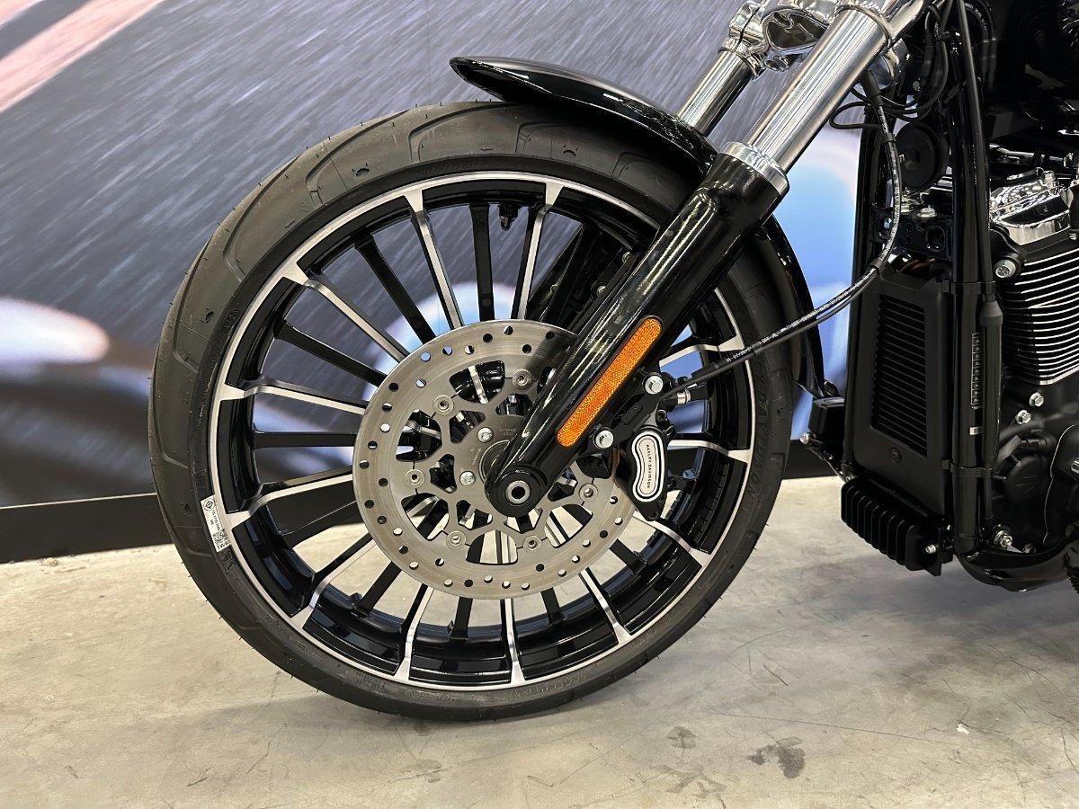 2025 HARLEY-DAVIDSON FXBR BREAKOUT (117) CRUISER