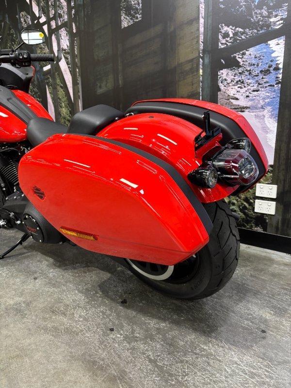 2026 HARLEY-DAVIDSON FXLRST LOW RIDER ST (117) CRUISER