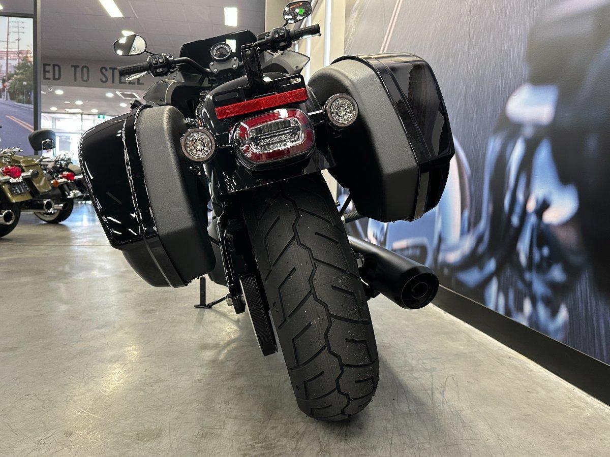 2026 HARLEY-DAVIDSON FXLRST LOW RIDER ST (117) CRUISER