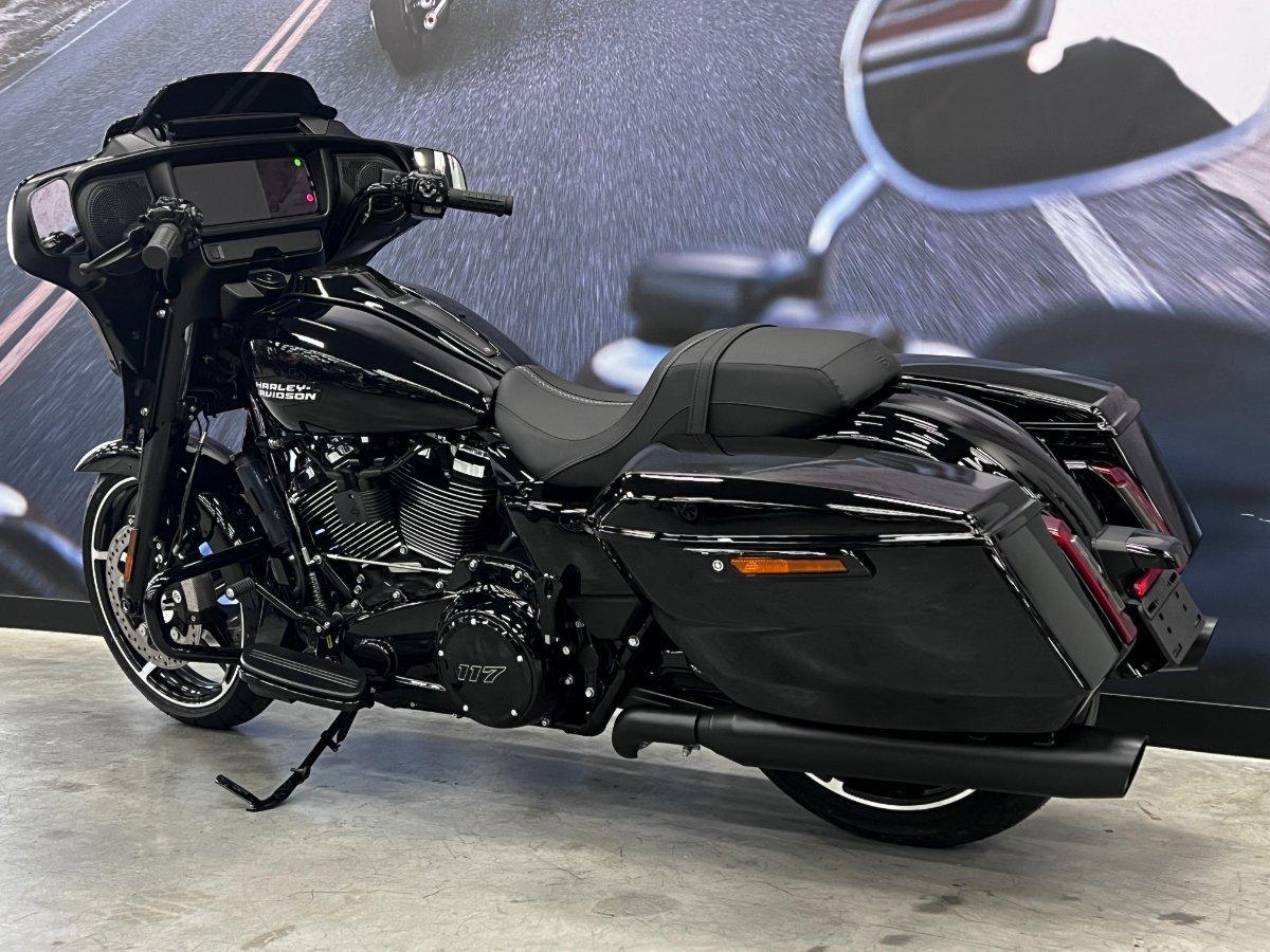 2026 HARLEY-DAVIDSON FLHX STREET GLIDE (117) CRUISER