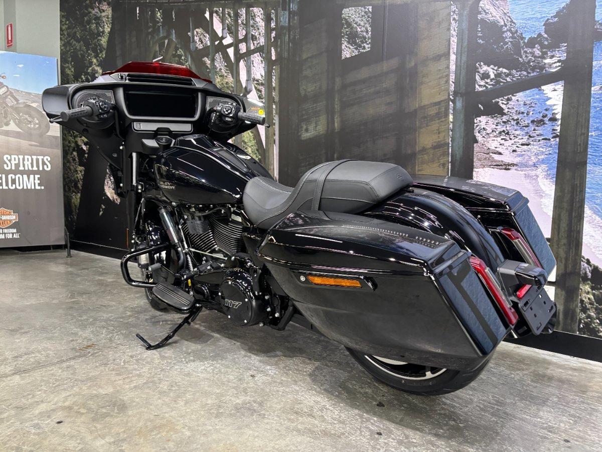 2026 HARLEY-DAVIDSON FLHX STREET GLIDE (117) CRUISER