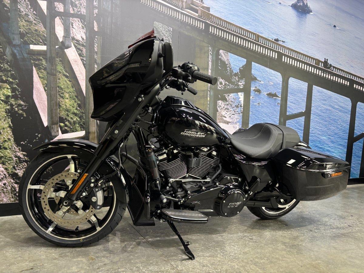 2026 HARLEY-DAVIDSON FLHX STREET GLIDE (117) CRUISER