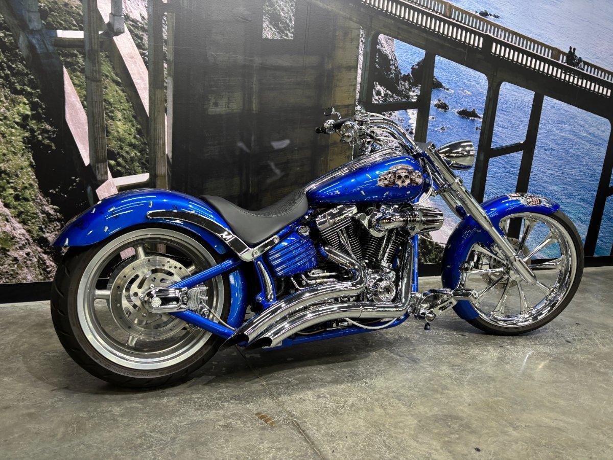 2009 HARLEY-DAVIDSON FXCWC ROCKER C CRUISER